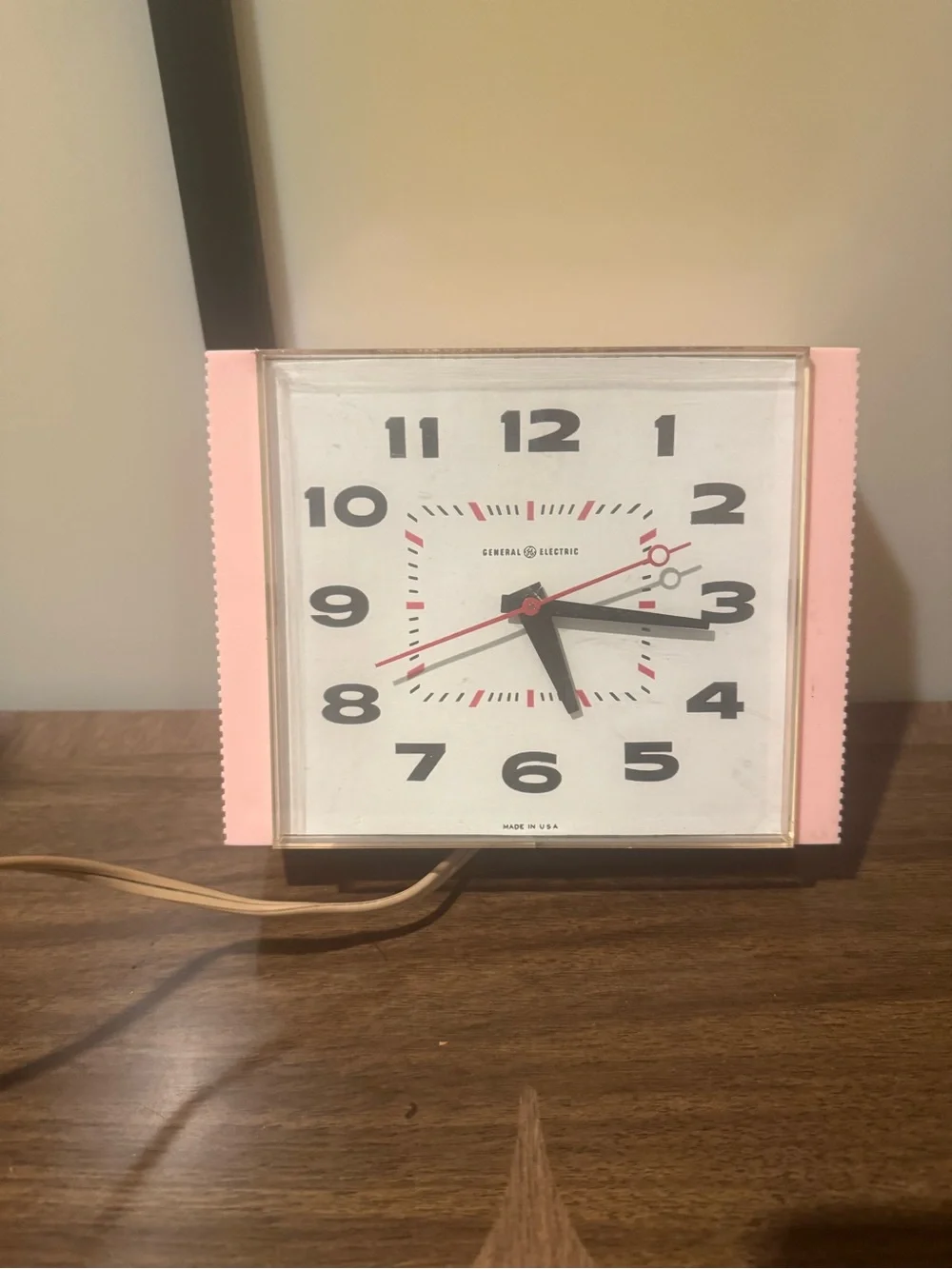 Vintage 1950s Pink General Electric clock